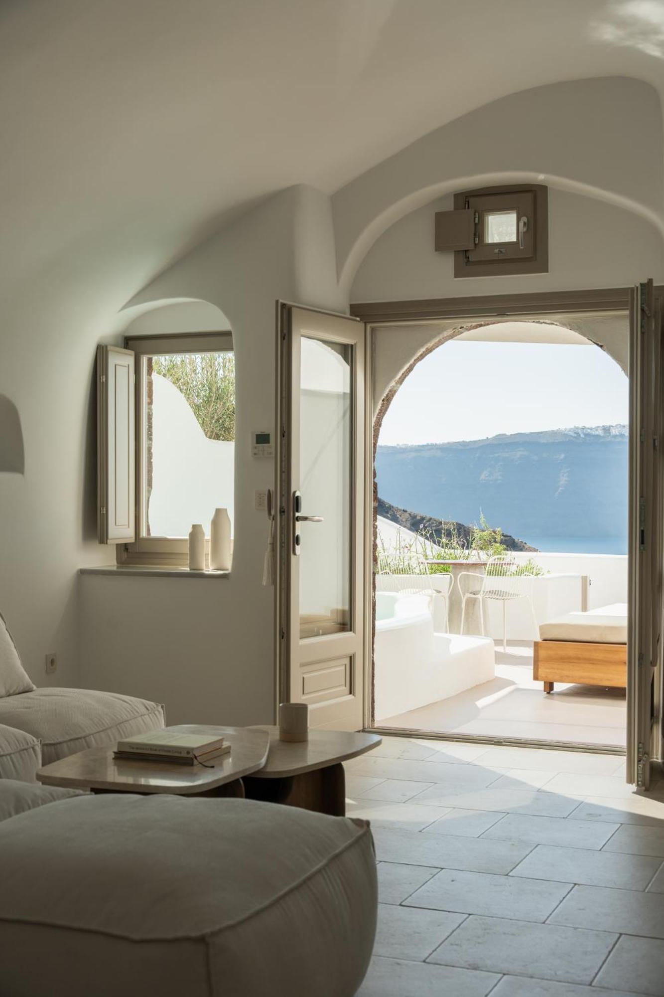 Canaves Ena - Small Luxury Hotels Of The World เอีย ภายนอก รูปภาพ